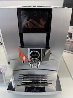 JURA Z10 Aluminium White (EA) - Vorführgerät 12 Monate Garantie